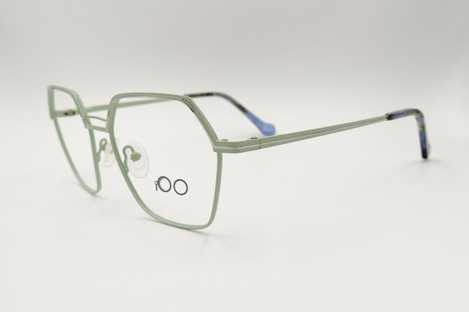 Modelo R1347 - Imagen 2