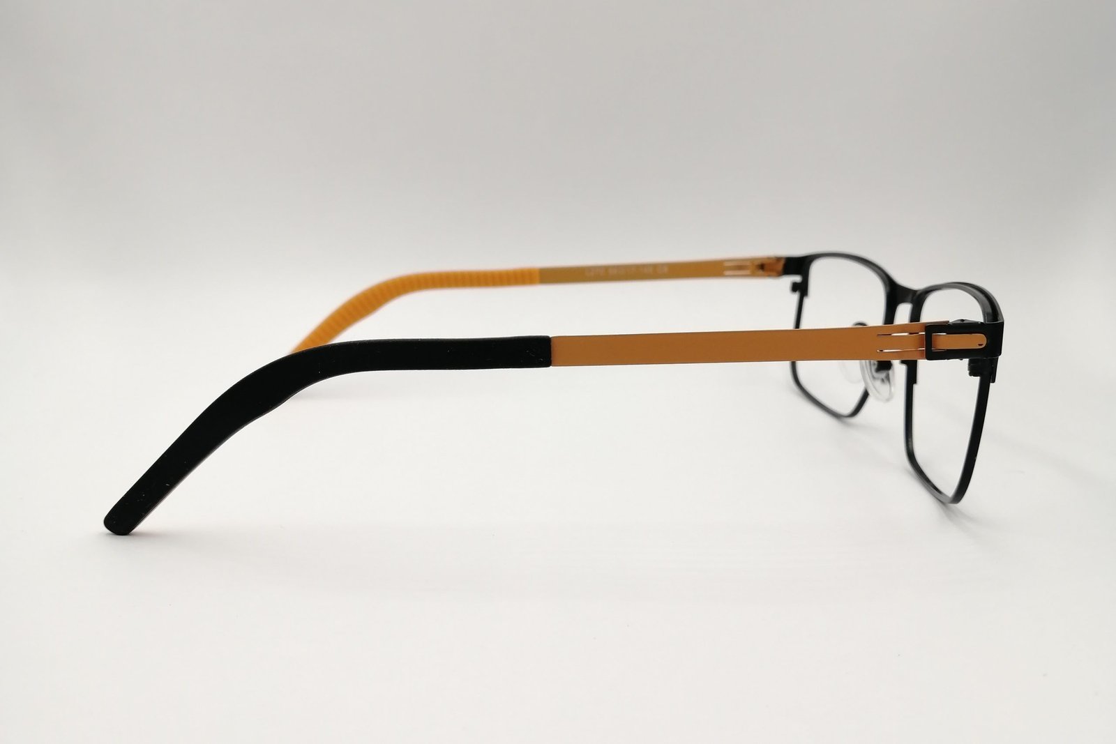 Modelo R4732 - Imagen 3