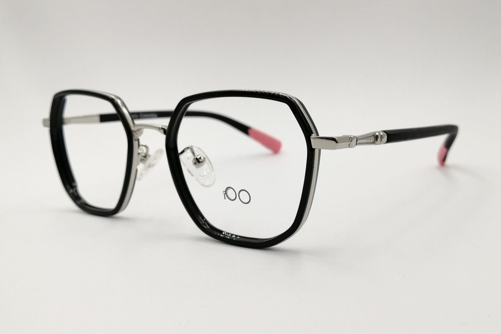 Modelo R4813 - Imagen 2