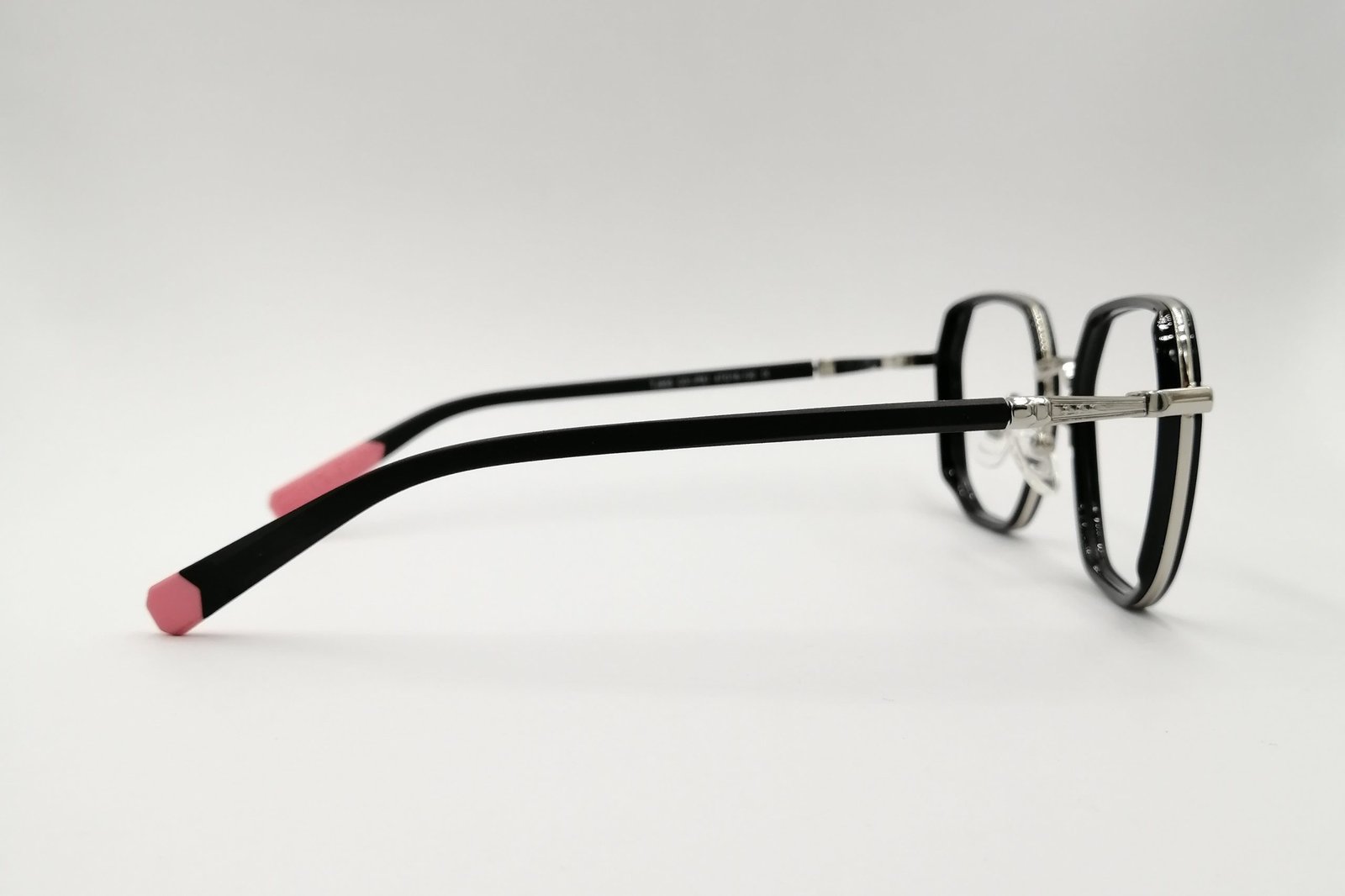 Modelo R4813 - Imagen 3