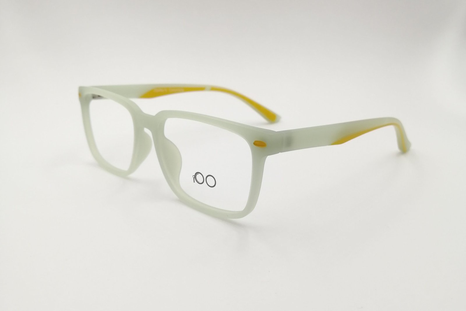 Modelo R4822 - Imagen 2
