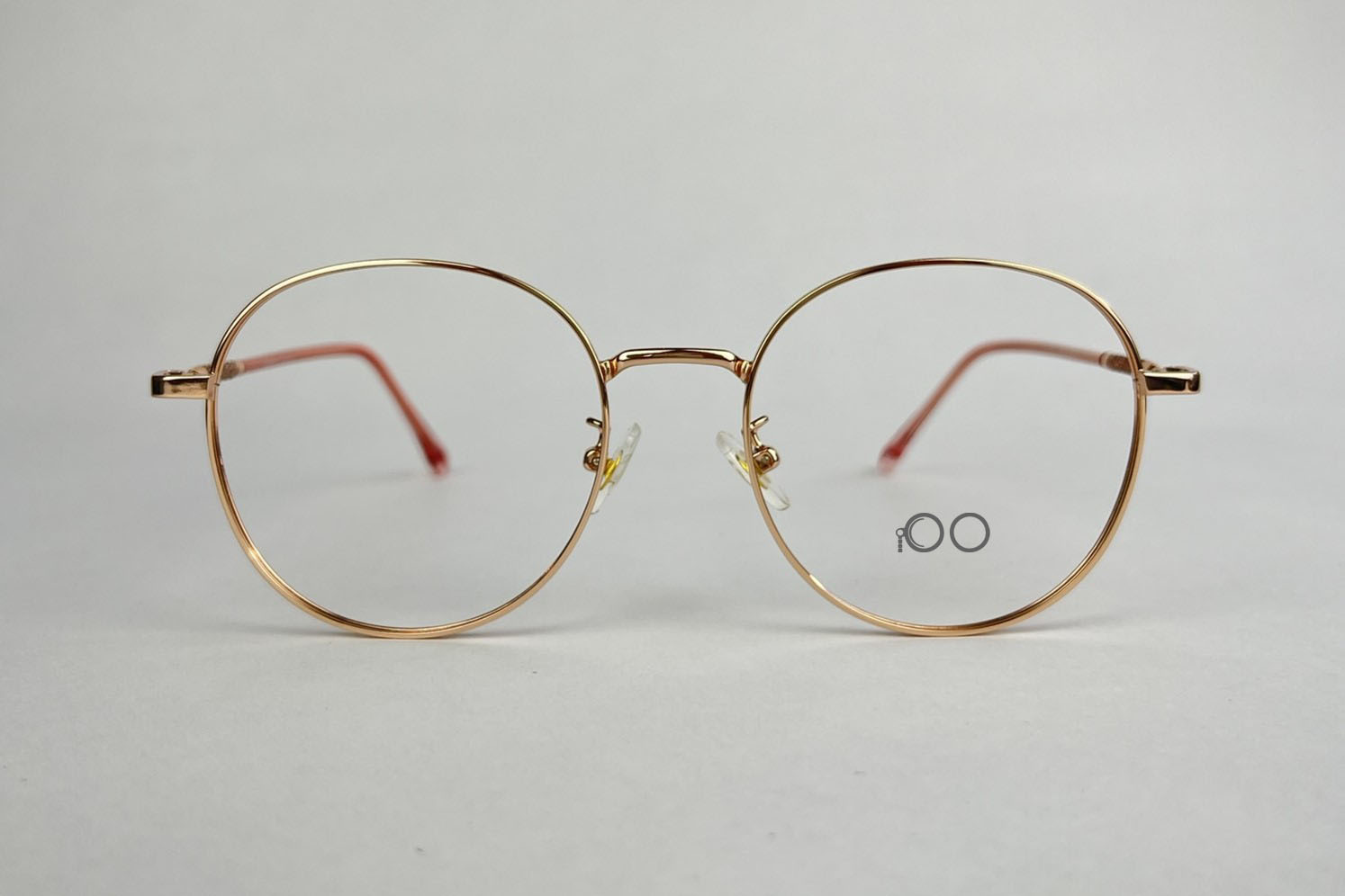 Modelo R6776