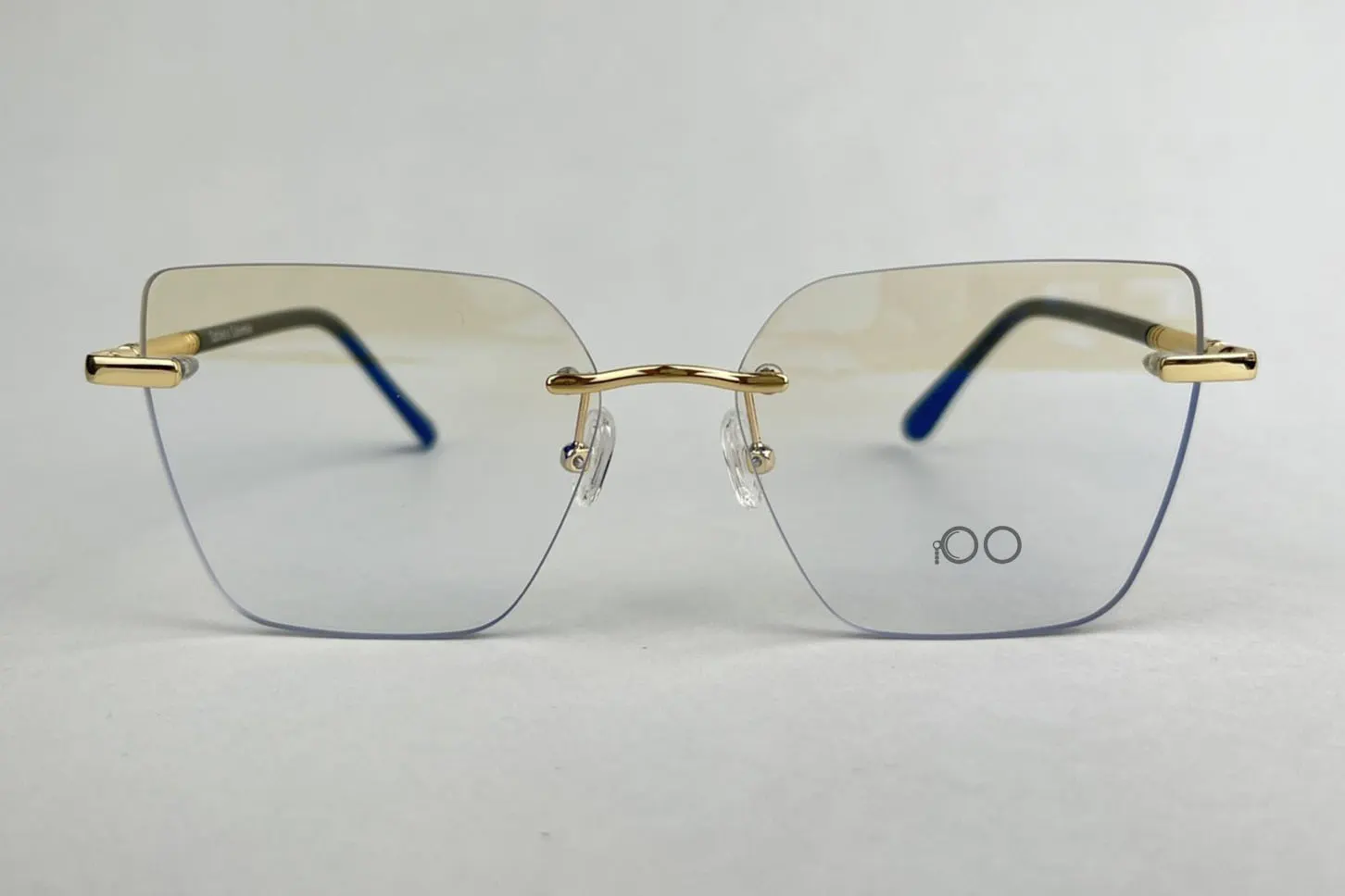 Modelo R5576