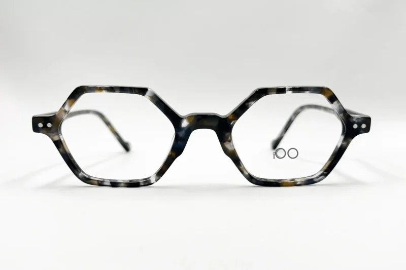 Modelo R6745