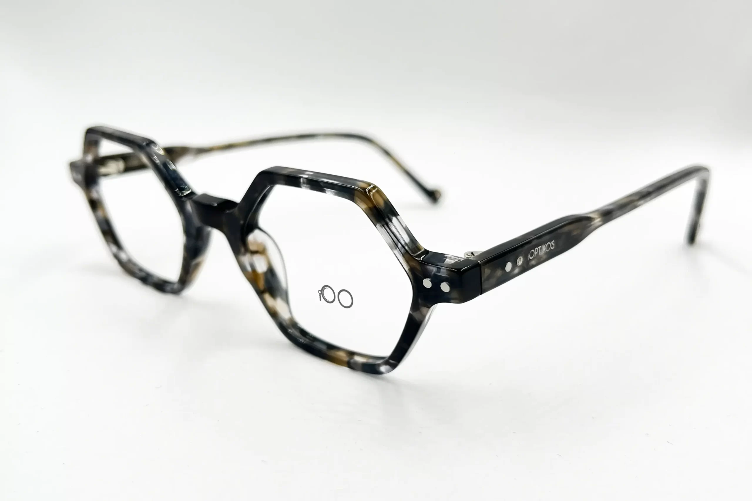 Modelo R6745 - Imagen 2