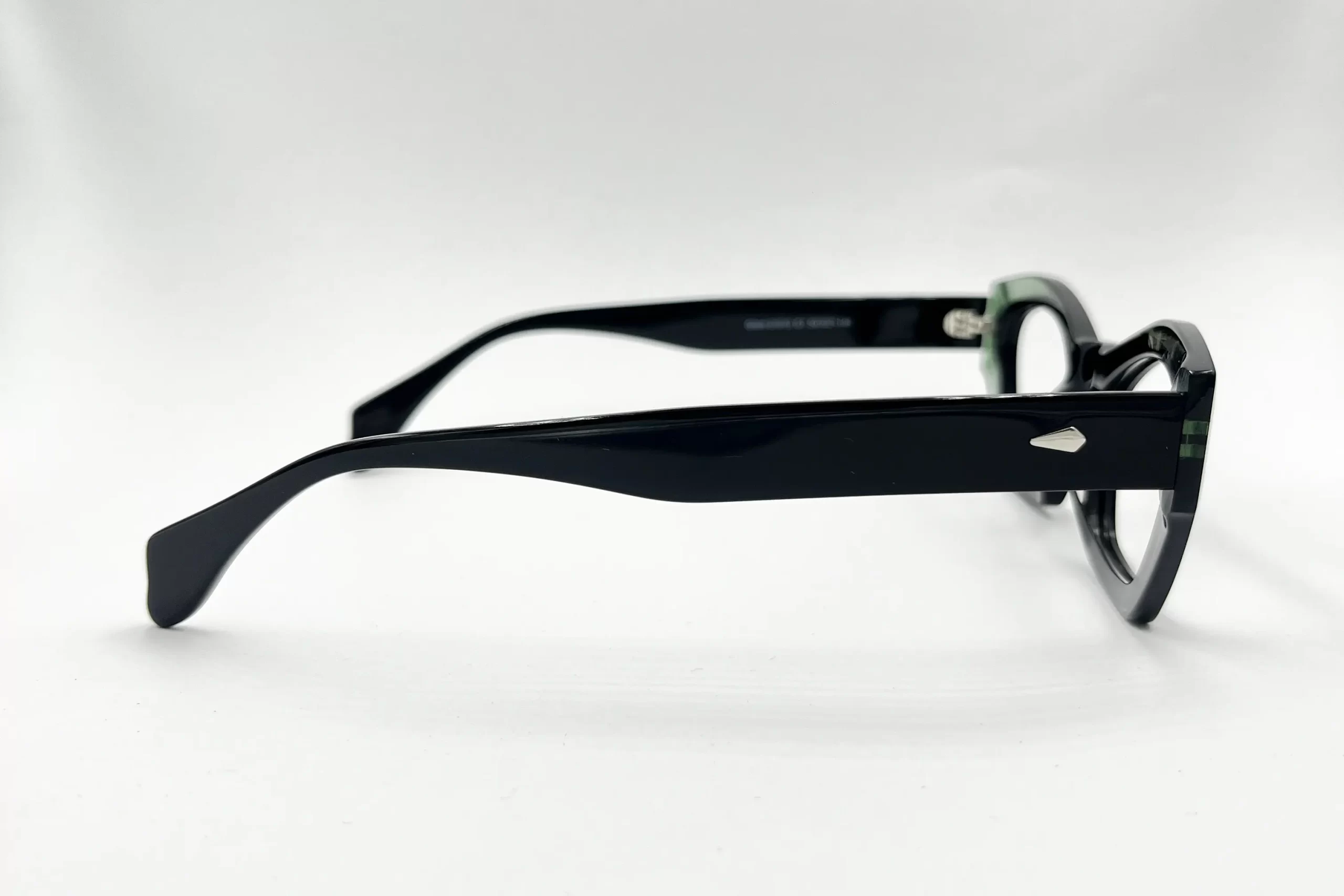 Modelo R6746 - Imagen 3