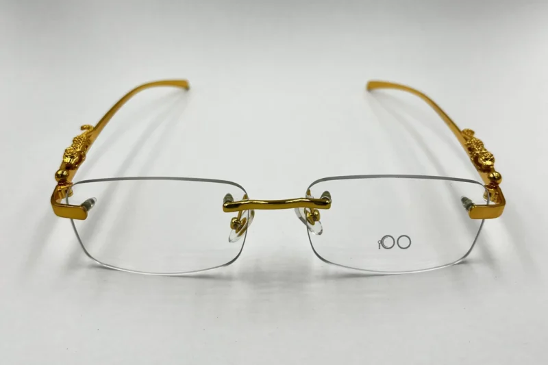 Modelo R6752