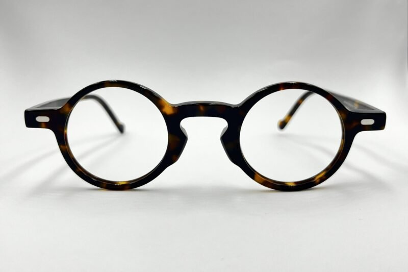 Modelo R6758