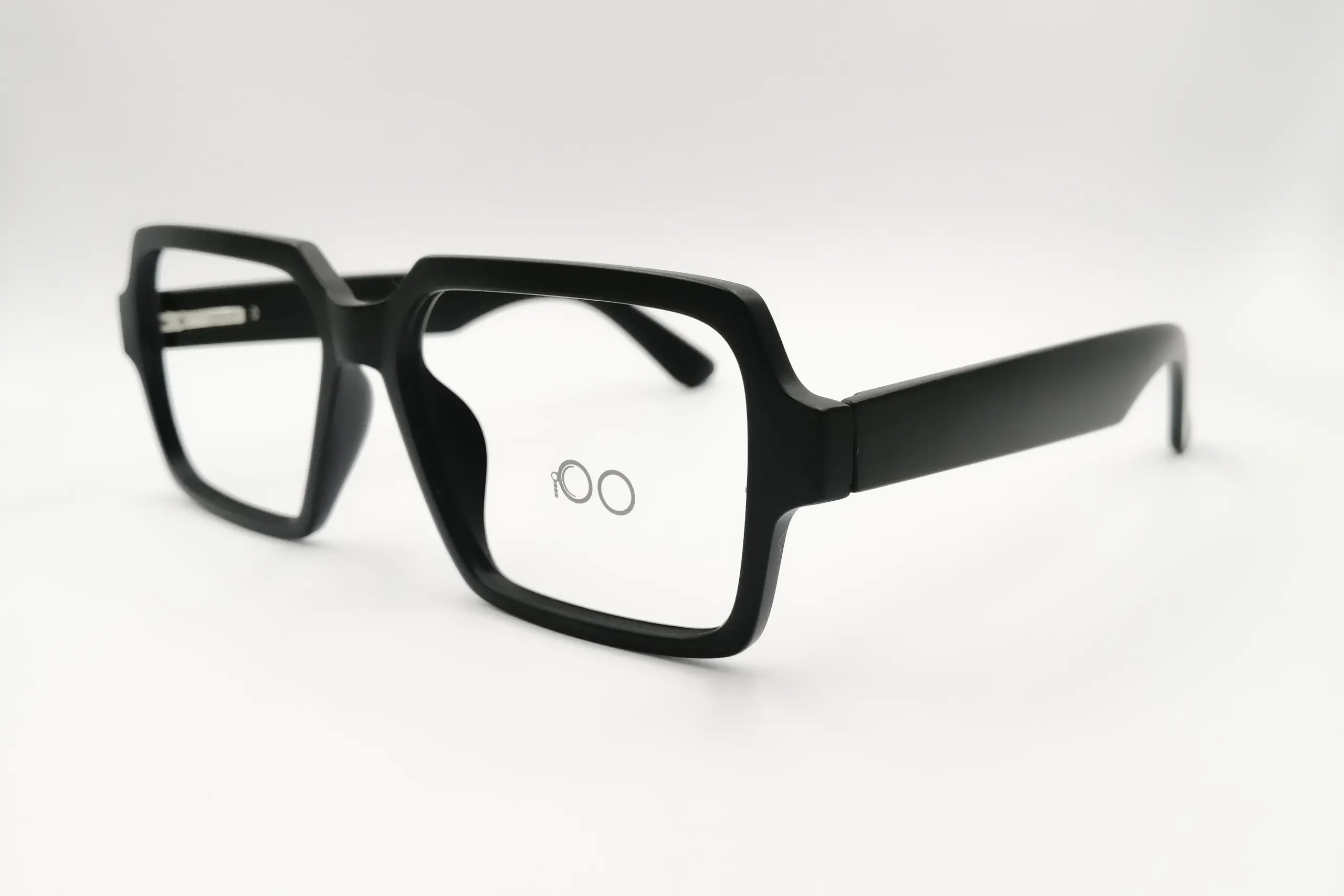 Modelo R7048 - Imagen 3