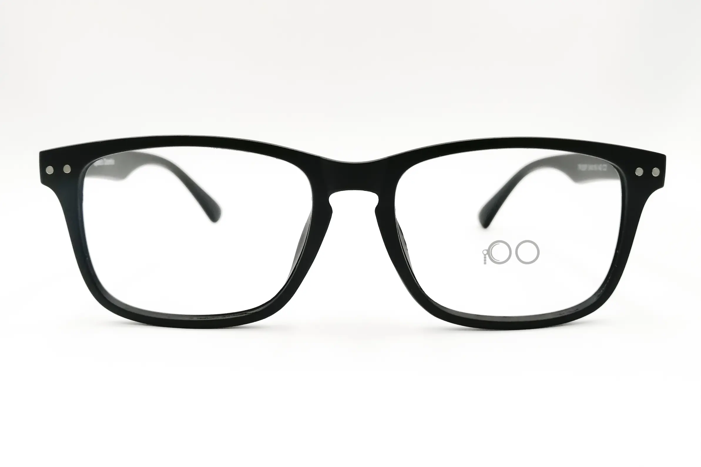 Modelo R7050