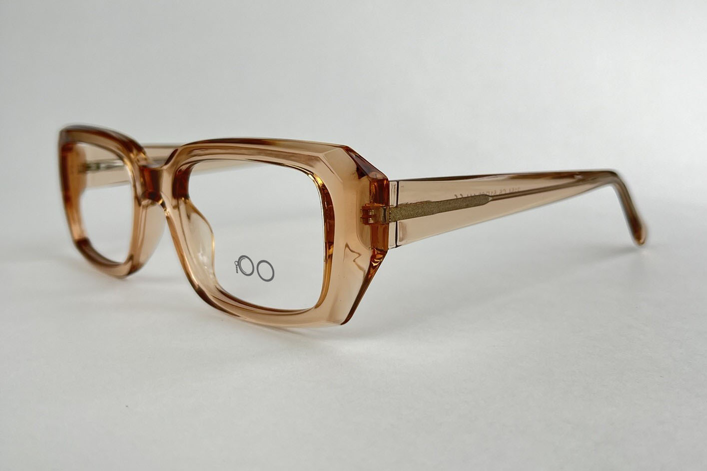 Modelo R7069 - Imagen 2
