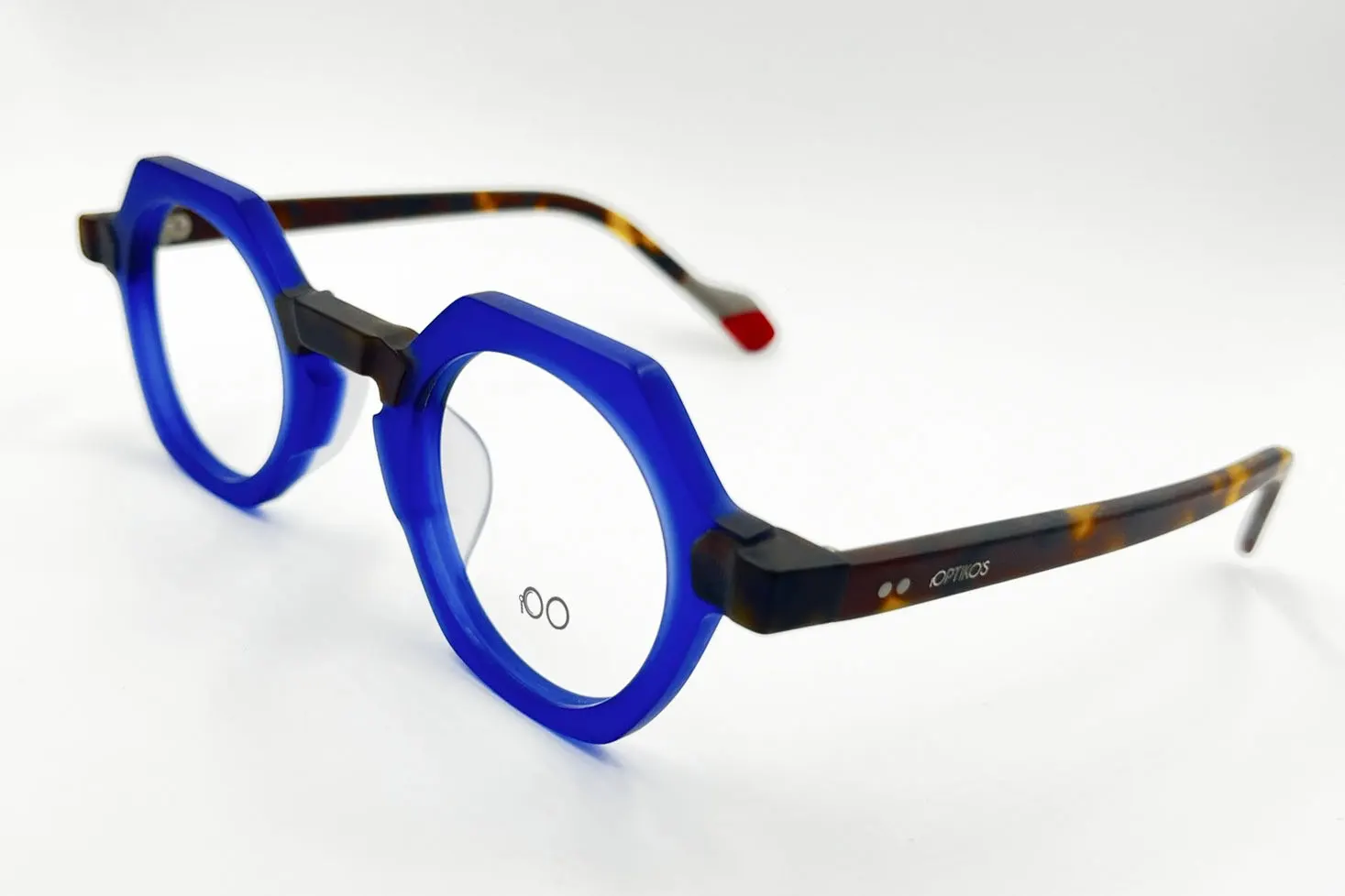 Modelo R6770 - Imagen 2